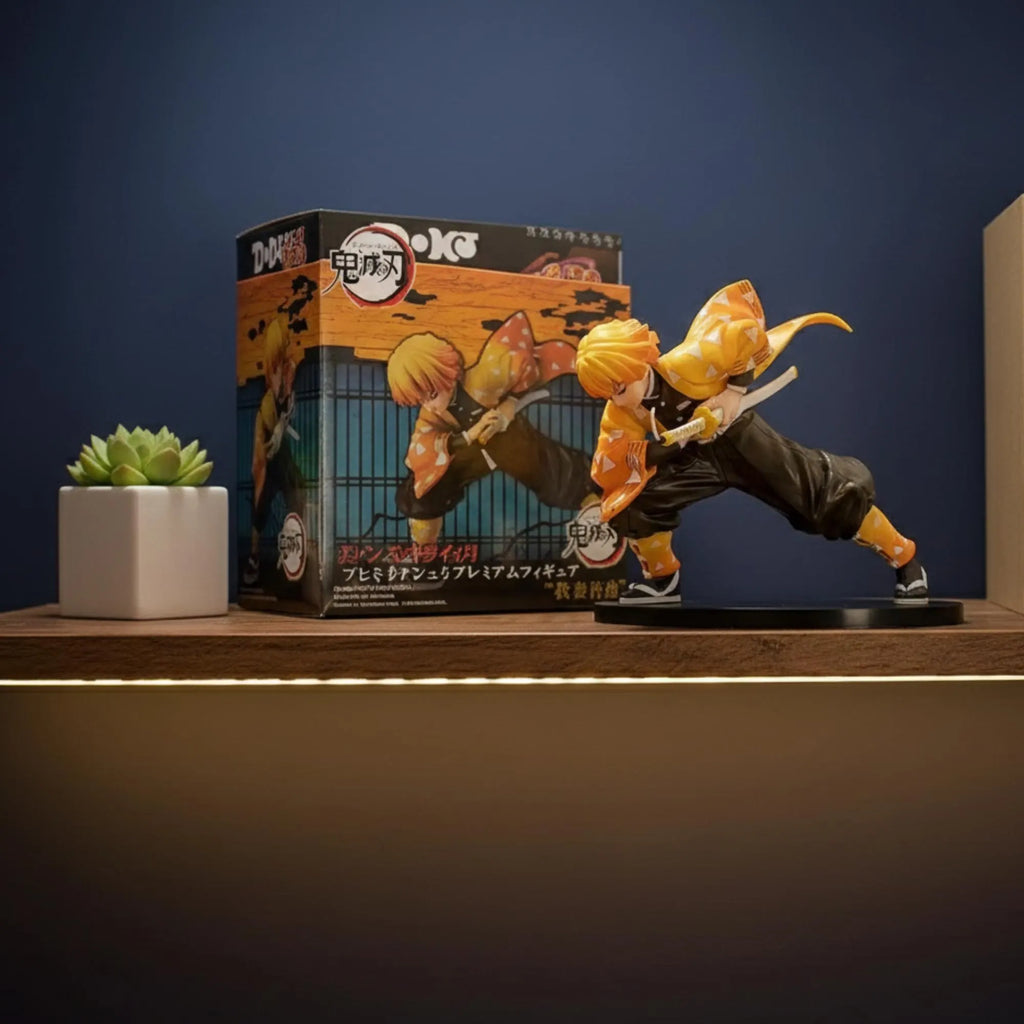 Zenitsu Agatsuma Thunder Breathing Action Figure 15Cm Demon Slayer Figure for Desk, Gaming Setup