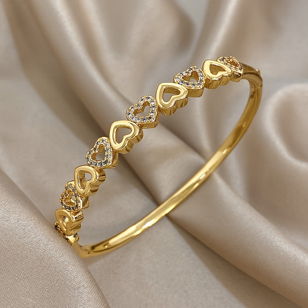 Elegant Thin Bangle Bracelet Featuring a Romantic Love Heart Design, Suitable for Both Men And Women. This Synthetic Synthetic Synthetic Zircon Bracelet Is Perfect for Daily Wear, Parties, Christmas, And Birthday Gifts