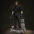 Resident Evil Requiem – Leon S. Kennedy and Mr. Racoon – Hand Painted Collectible Figure