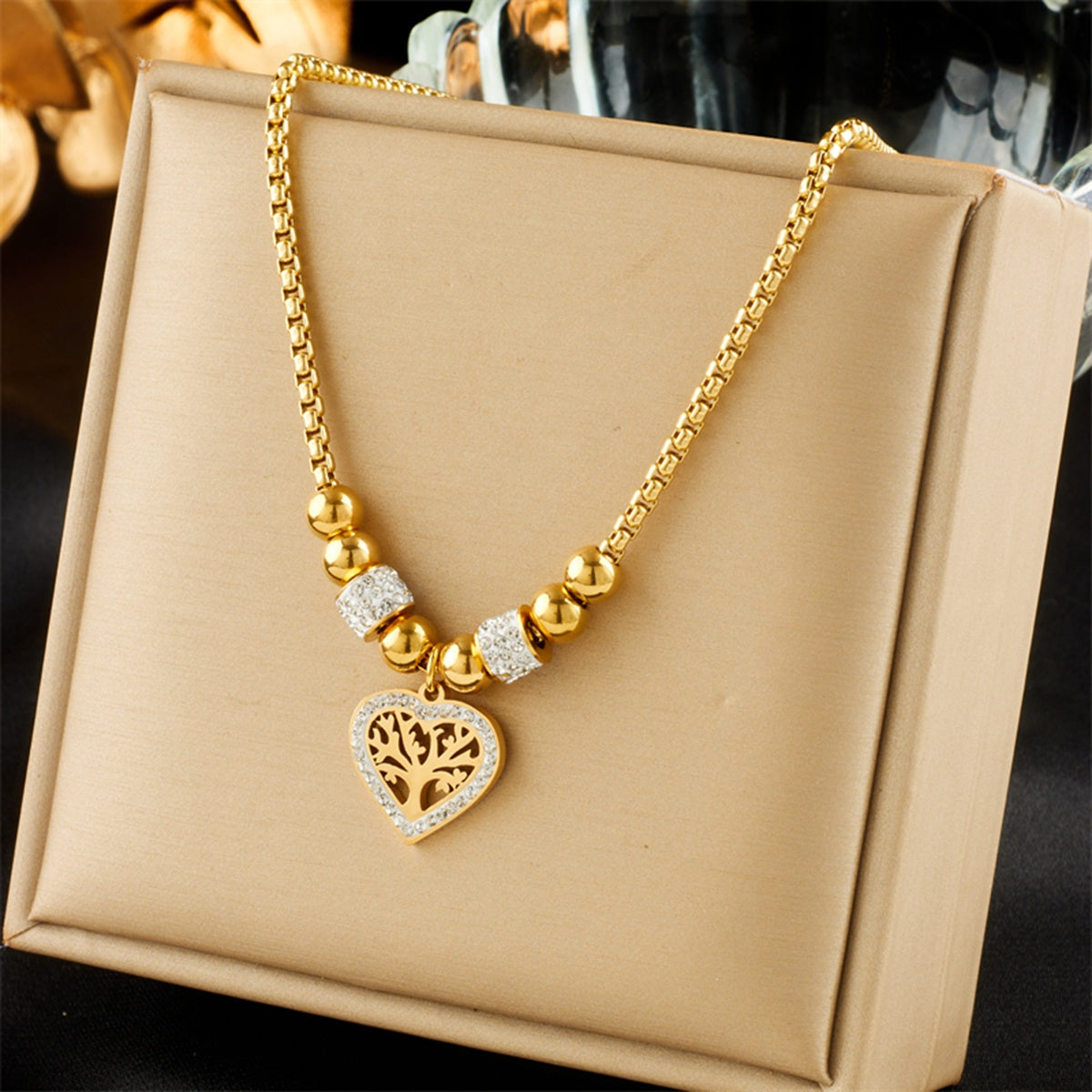 1pc a Stylish Golden Heart Necklace, a Unisex Tree of Life Pendant, Perfect for Everyday Use