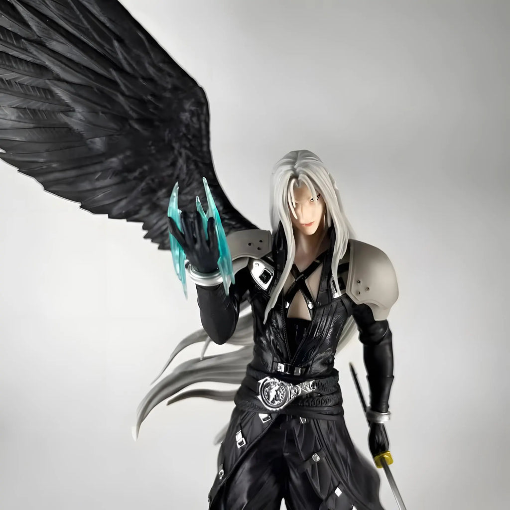 Final Fantasy : Sephiroth One-Winged Angel Video Game Figure / Collection Model - Home Decoration - Desktop Figurines