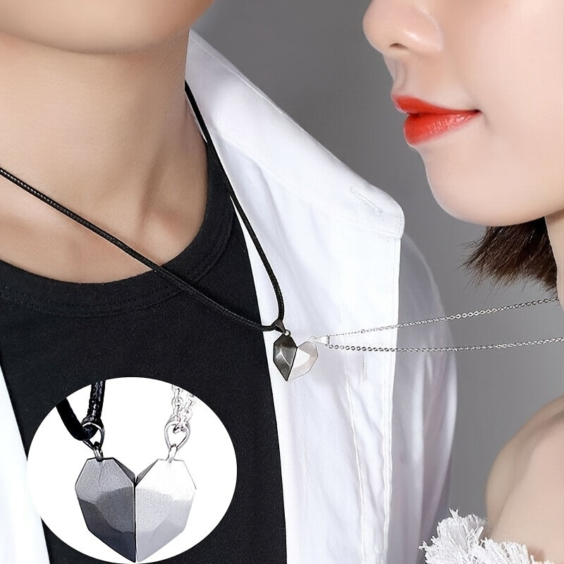 1 Pair Fashion Creative Couple Necklace Matching Heart Pendant Necklace For Lovers Valentine'S Day Jewelry Gift