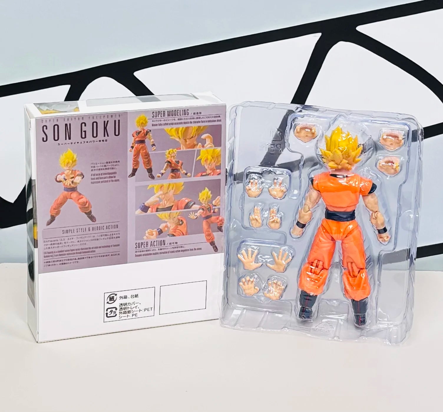 [In Stock] Dragon Ball Anime Series: Super Saiyan Awakened Son Goku — Articulated Action Figure (Boxed Model)
