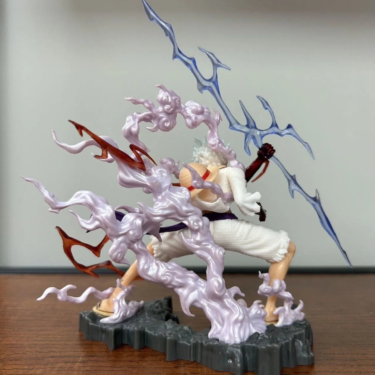 12cm/4.7in One Piece Anime Wink Studio Small Thunderbolt Nika Luffy Figures Pvc Statue Desktop Ornamen Collection  Statue Model