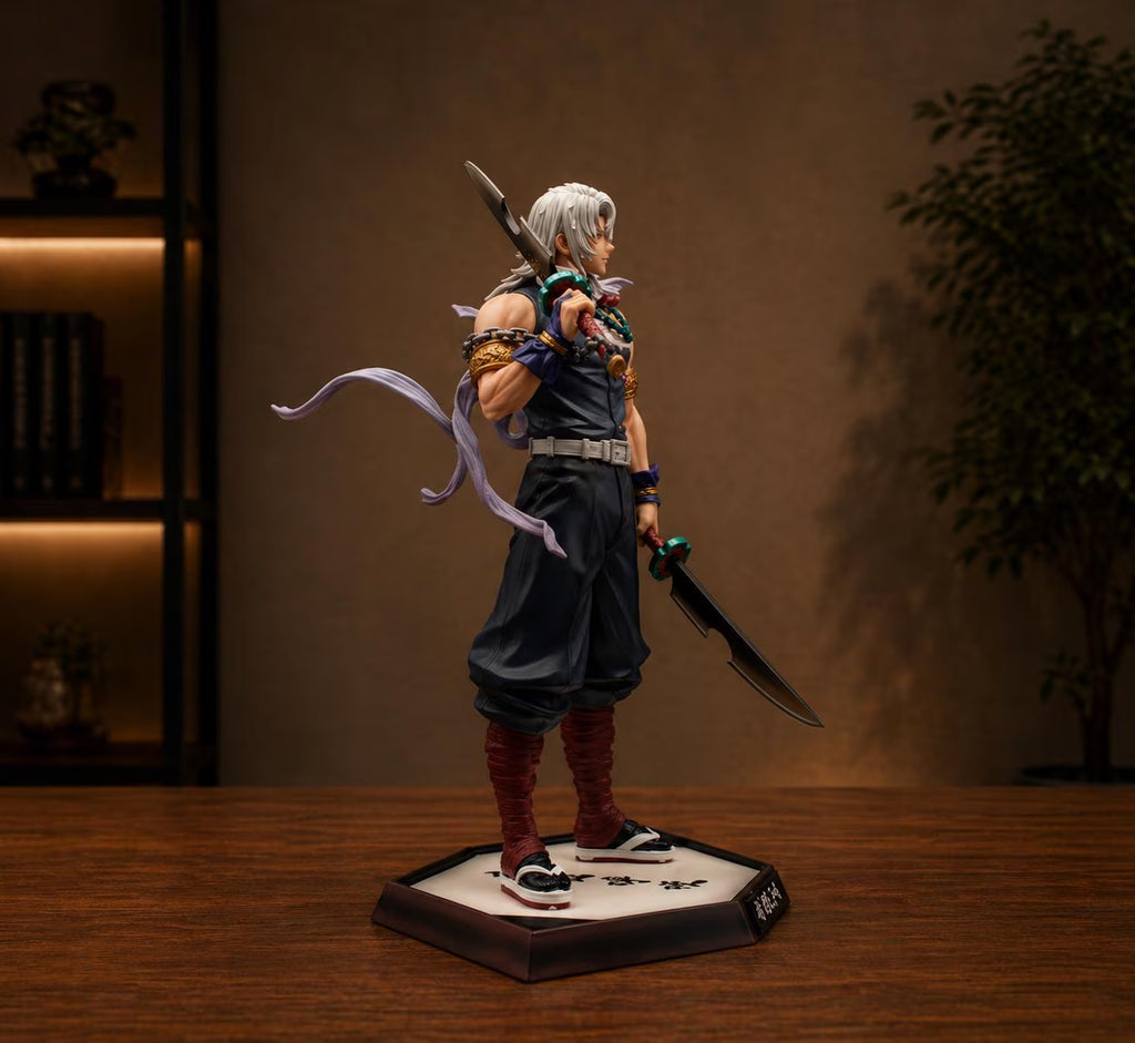 Demon Slayer Tengen Uzui 32 CM Figure – Kimetsu No Yaiba PVC Statue Desk Decor