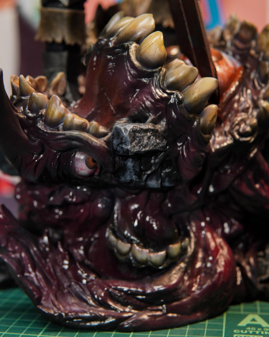 Hand Painted Resin Fan Art Figure – Premium Dark Fantasy / Anime Collector Statue – Guts Inspired