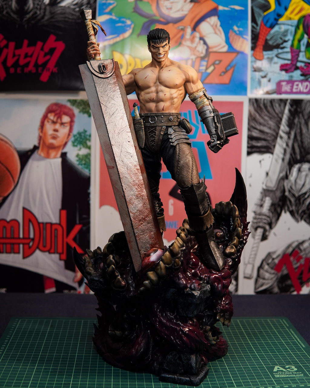 Hand Painted Resin Fan Art Figure – Premium Dark Fantasy / Anime Collector Statue – Guts Inspired