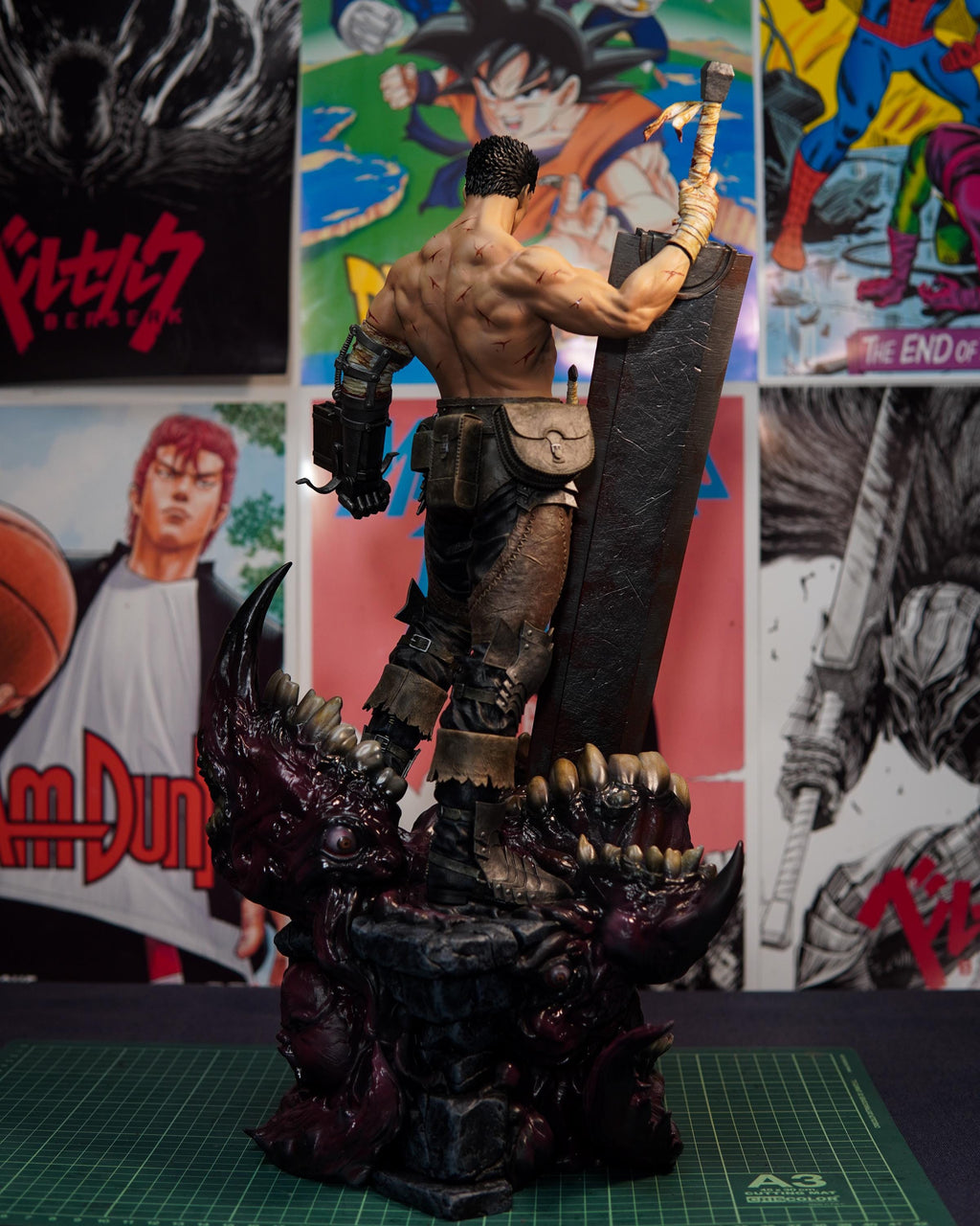 Hand Painted Resin Fan Art Figure – Premium Dark Fantasy / Anime Collector Statue – Guts Inspired